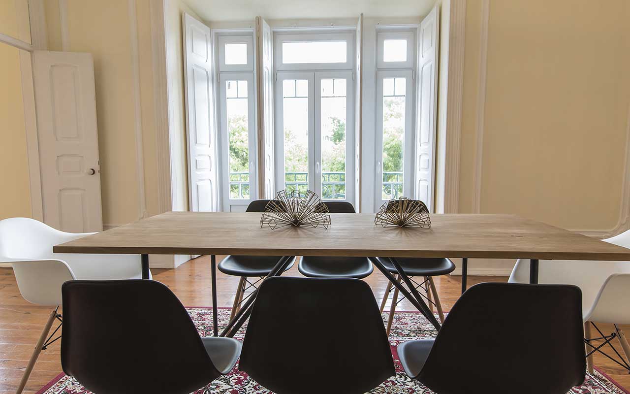 saldanha-charming-palace-dining-room