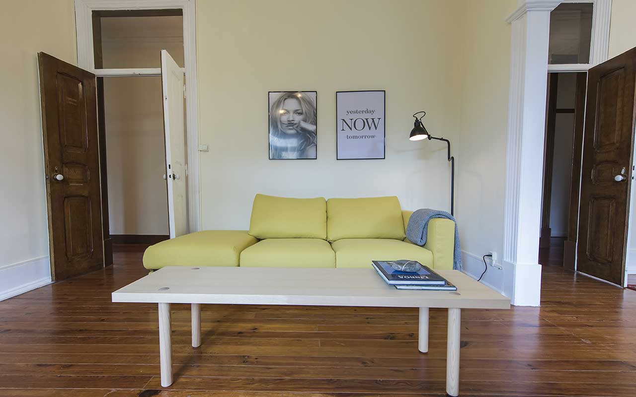 saldanha-charming-palace-living-room