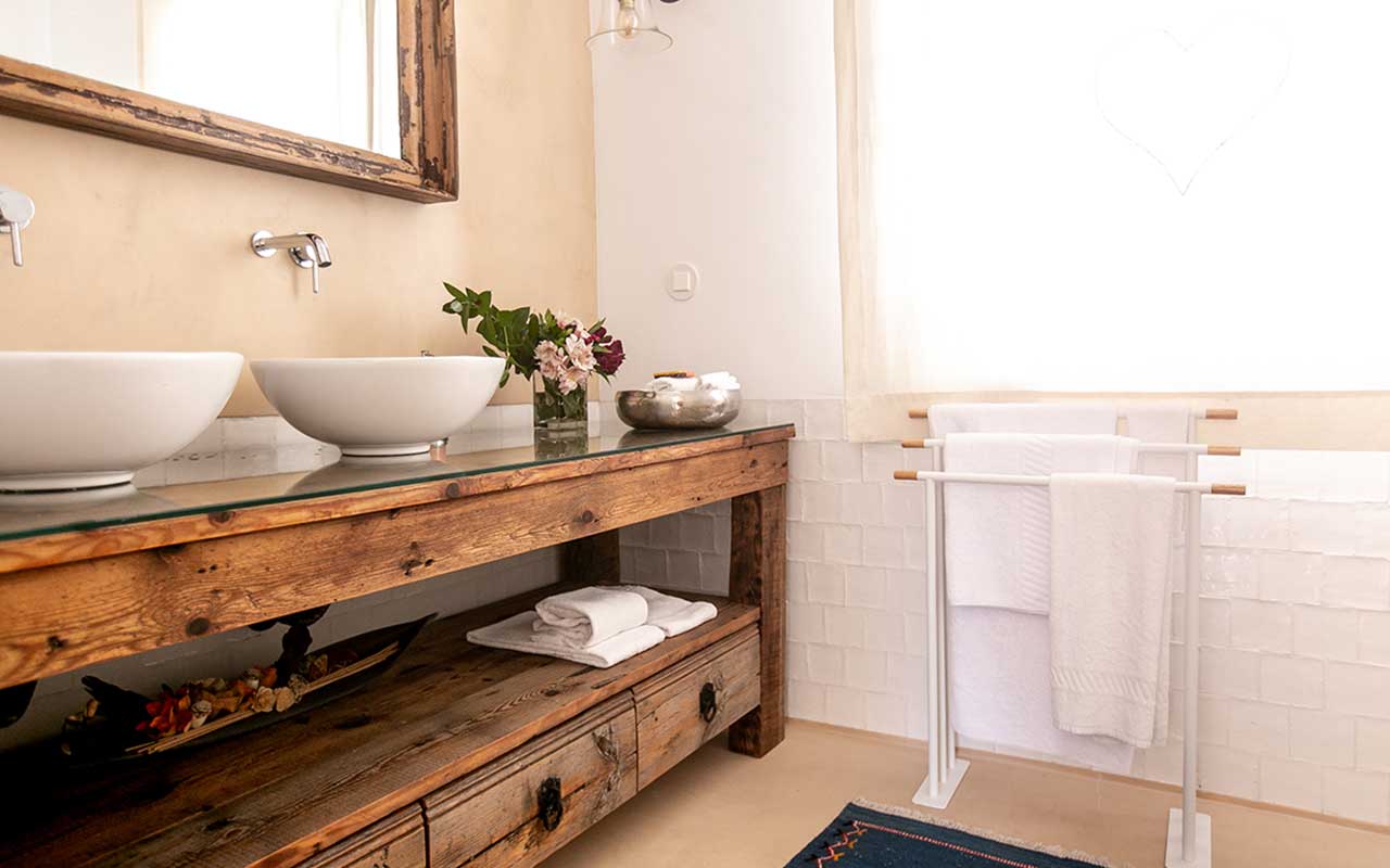 exclusive-luxury-villa-in-sintra-bathroom