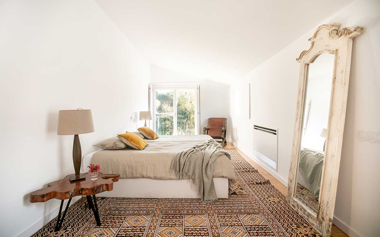 exclusive-luxury-villa-in-sintra-bedroom
