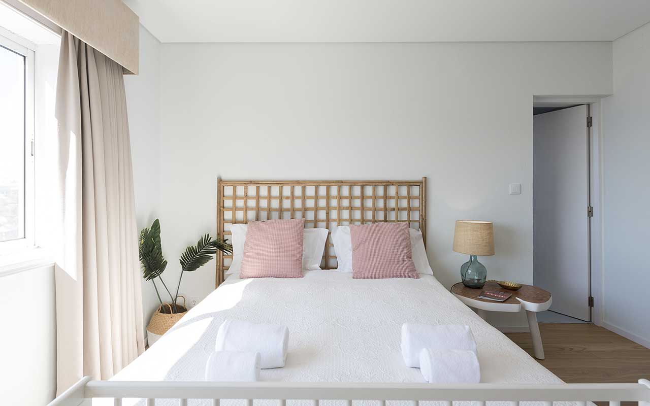 villa-d ouro-porto-bedroom