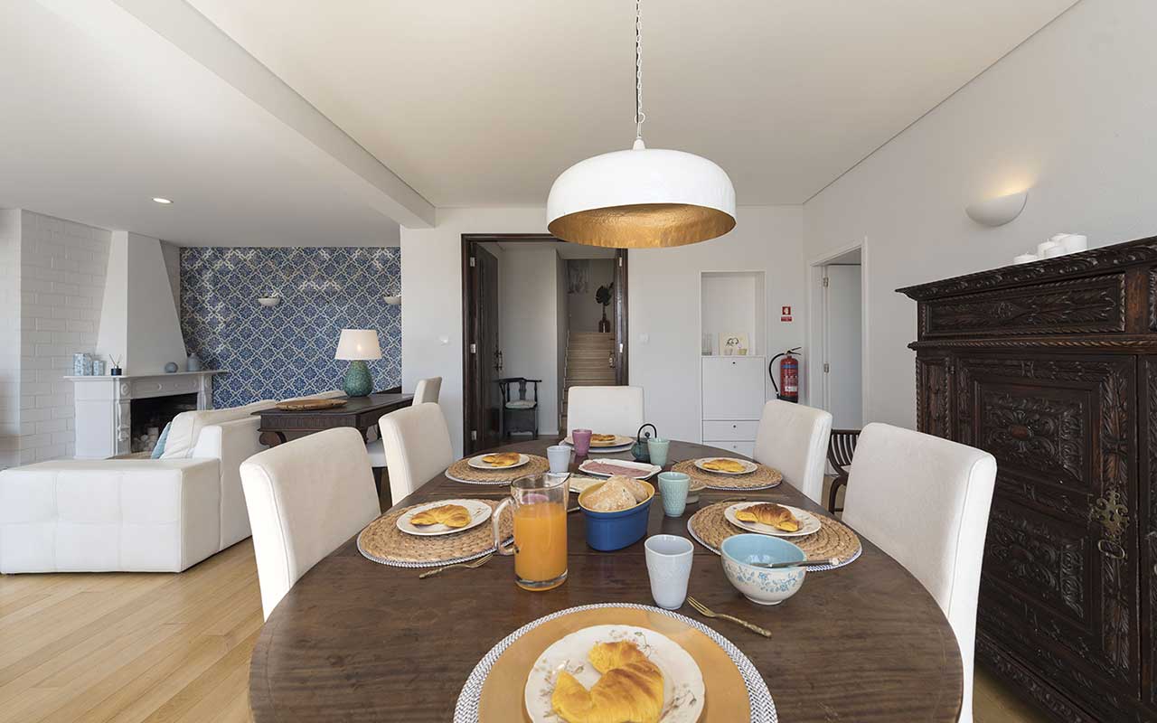 villa-d ouro-porto-living-room