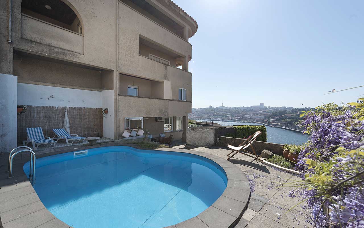 villa-d ouro-porto-pool