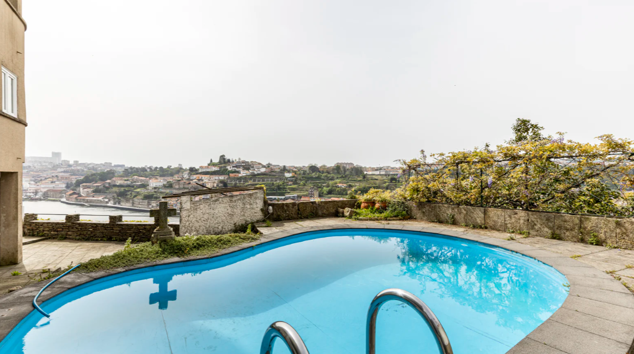 villa-d ouro-porto-pool