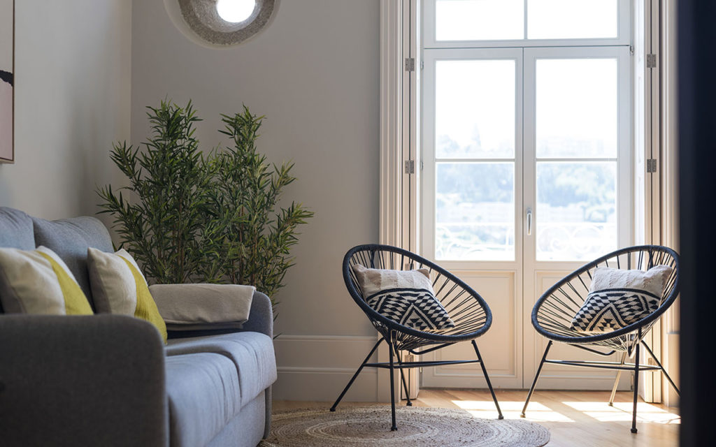 quayside-douro-river-living-room