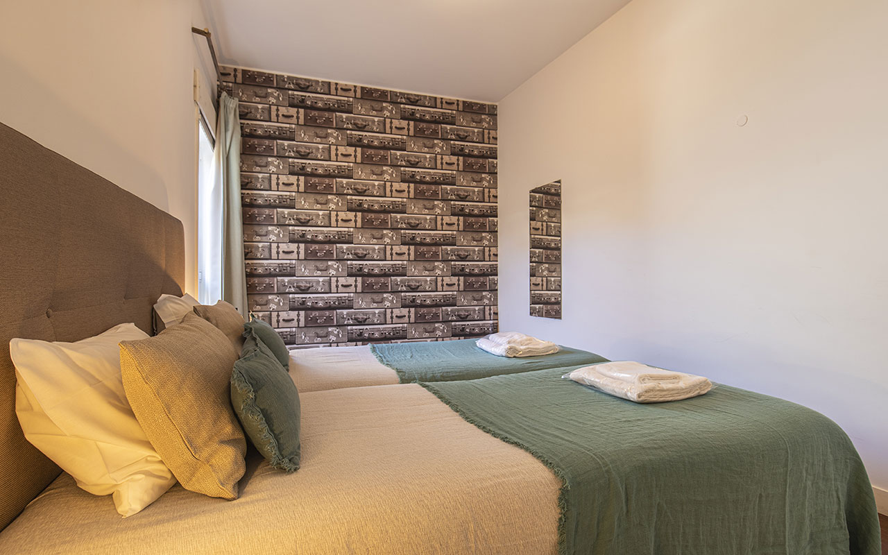 lisbon-riverside-bedroom