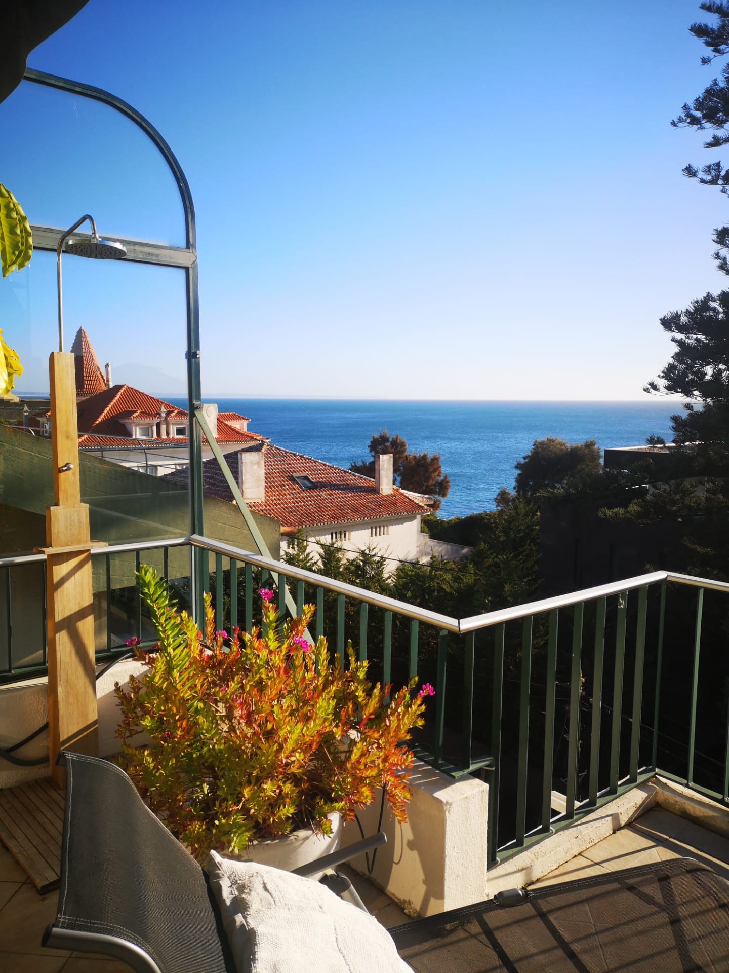 exclusive-seaview-rooftop-terrace