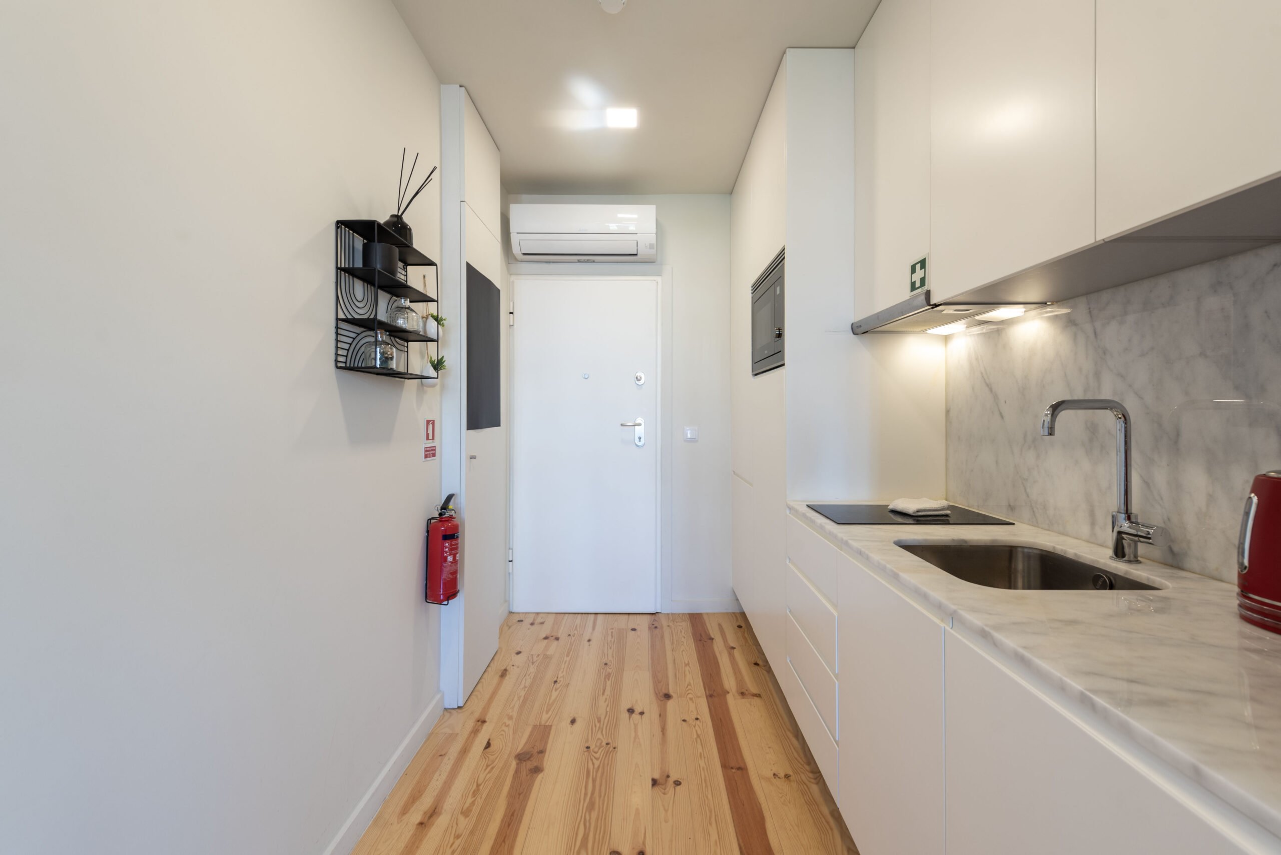 Chic Porto Hideaway Pool and Garden